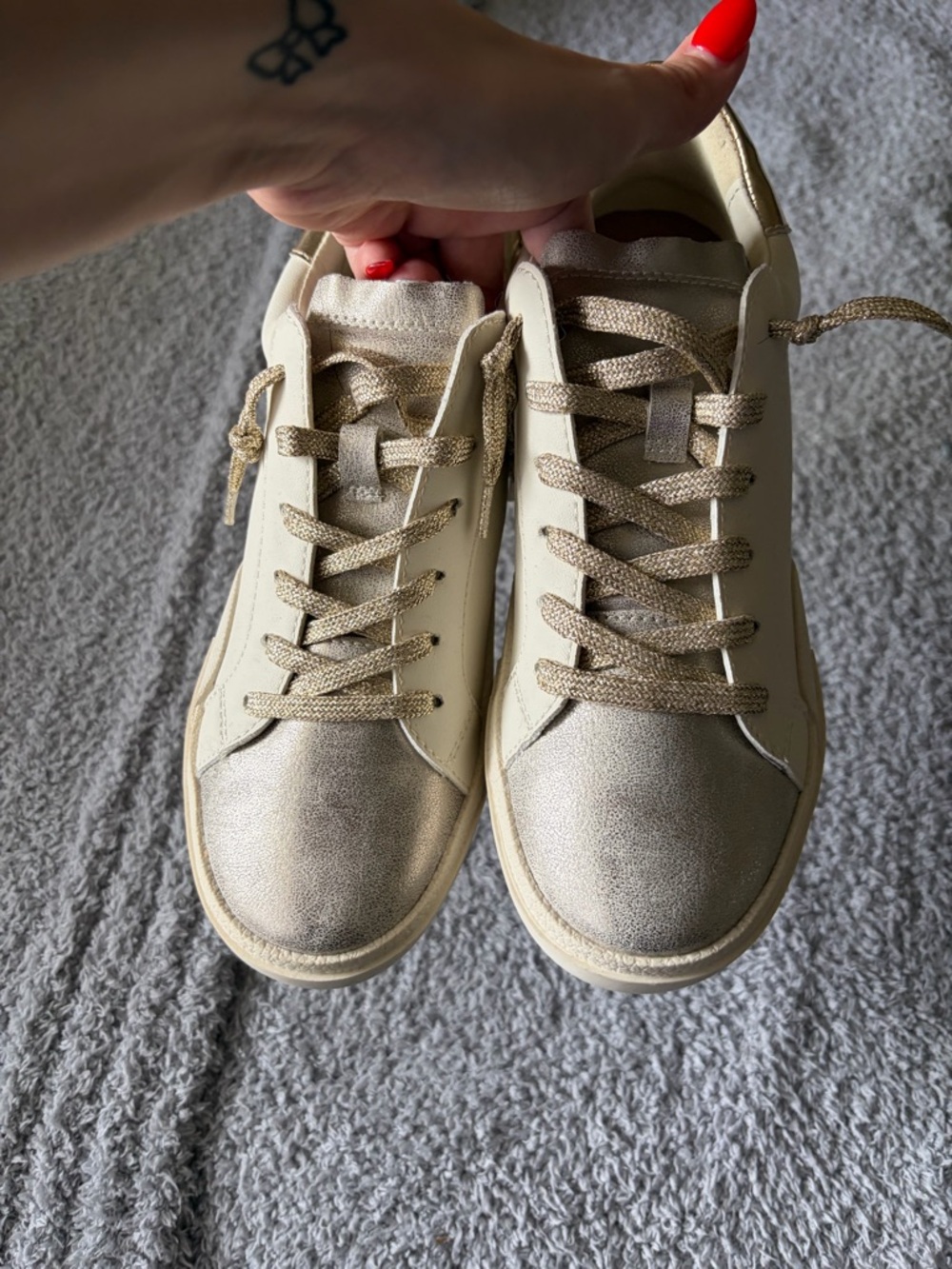 Dolce Vita fashion sneakers